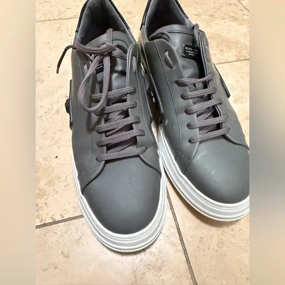 Men's Gray Sneakers philipp pelin